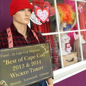 WELCOME TO WICKED THRIFT!