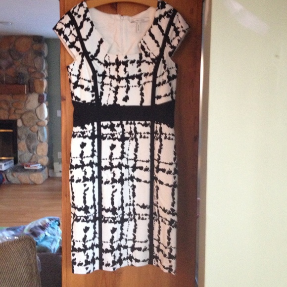 Max and Cleo dress size 8
