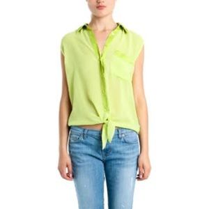 Equipment Diem blouse in Lime