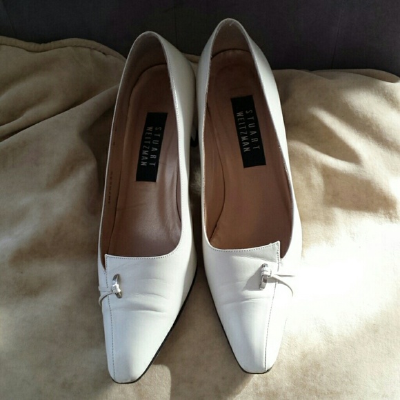 Low heel pumps 8 Stuart Weitzman