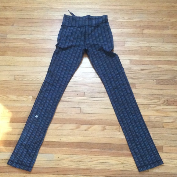 ๐ซSOLD๐ซLululemon skinny will pant 6 - Picture 4 of 4