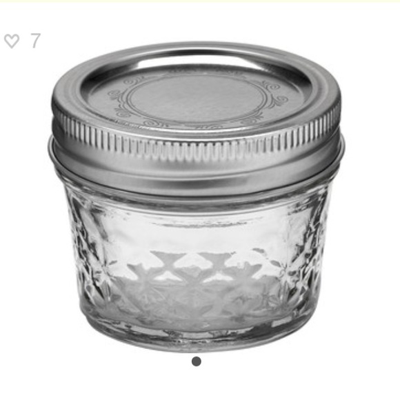 🚫SOLD🚫Mini mason jars-3⃣boxes left‼️