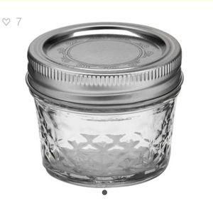 🚫SOLD🚫Mini mason jars-3⃣boxes left‼️