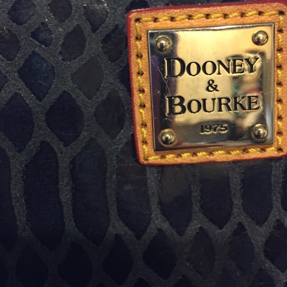 Dooney&Bourke Tote - Picture 2 of 4