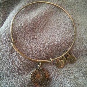 "Daughter" alex & ani