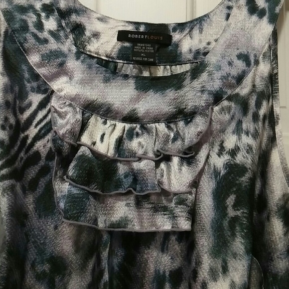 Blouse - Picture 2 of 3