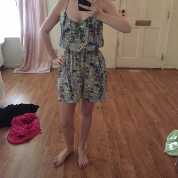 Parker Floral Ruffle Mini Romper Racer Back - Picture 2 of 4