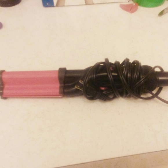 Vidal Sassoon Hair Crimper