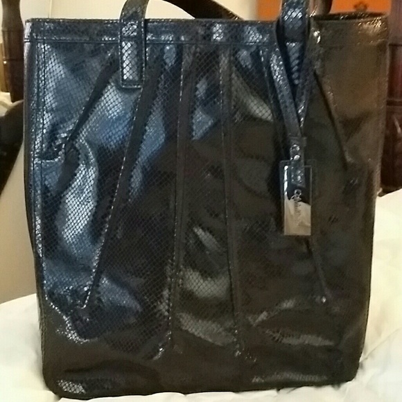 Calvin Klein Brand new with tags black leather bag - Picture 2 of 4