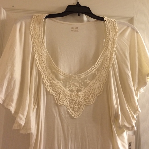A.N.A. Cream lace trim top