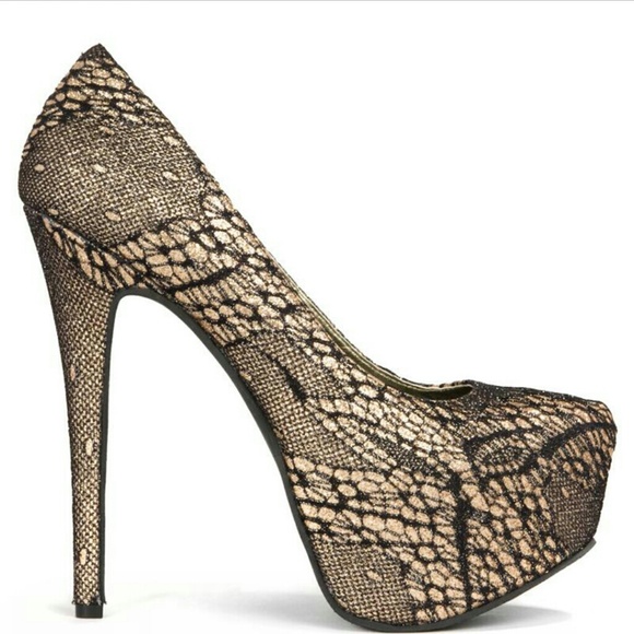 Charlotte russe black lace and gold