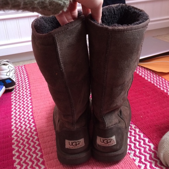 Tall brown UGGS