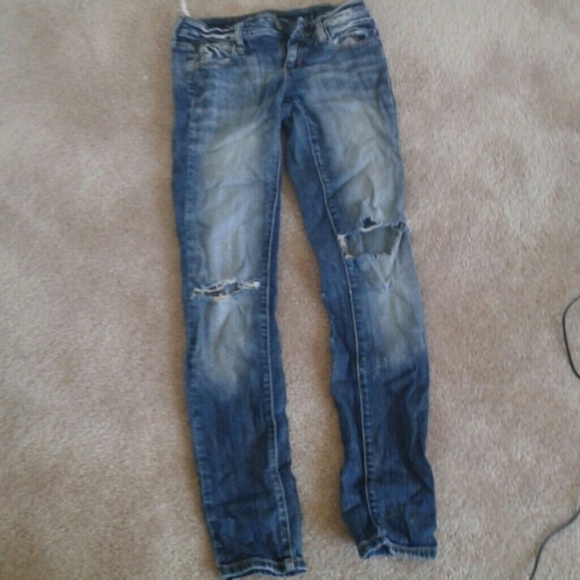 Ripped jeans