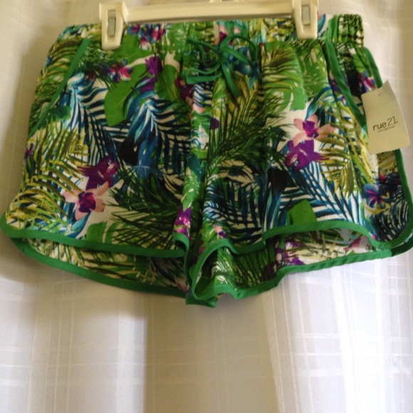 ❌Tropical shorts with pockets!❌ⓡⓔⓢⓔⓡⓥⓔⓓ