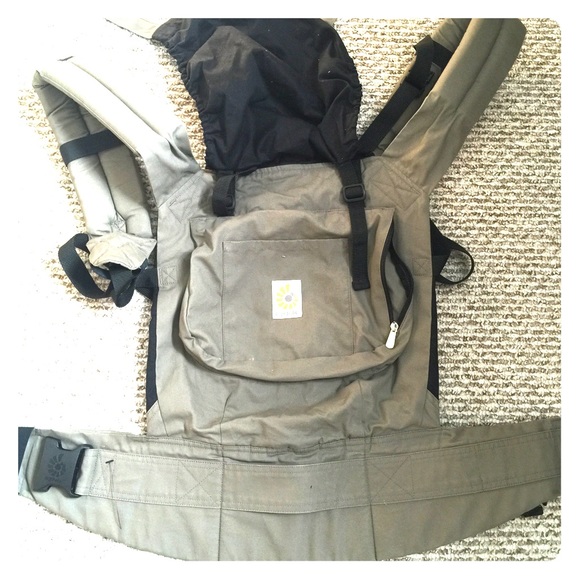 Ergo baby carrier