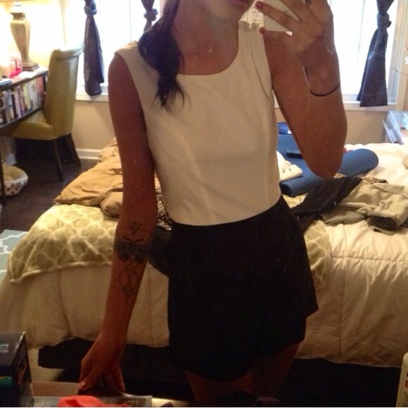 SOLD - Picture 3 of 4