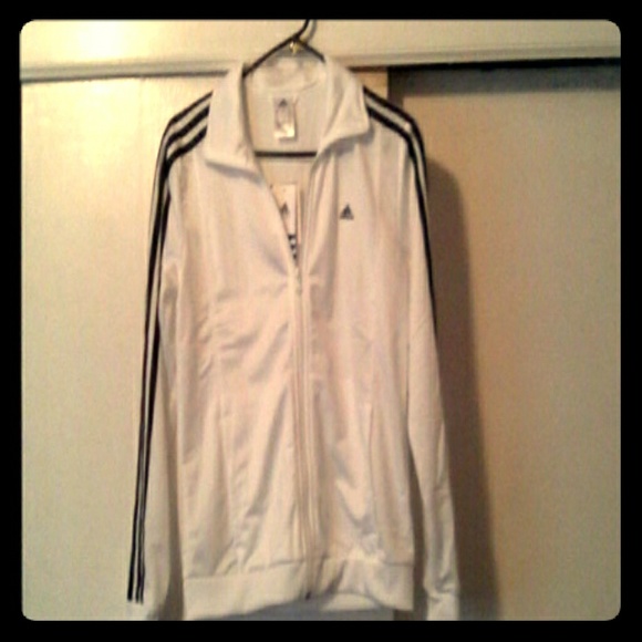 Adidas wht/black Diana top