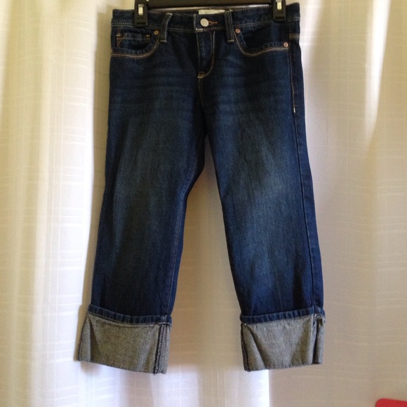 ❌Blue jean capris❌🅁🄴🅂🄴🅁🅅🄴🄳