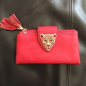 Nice! Urban outfitters wallet. Great condition!