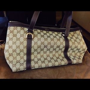 Gucci " abbey" monogram tote