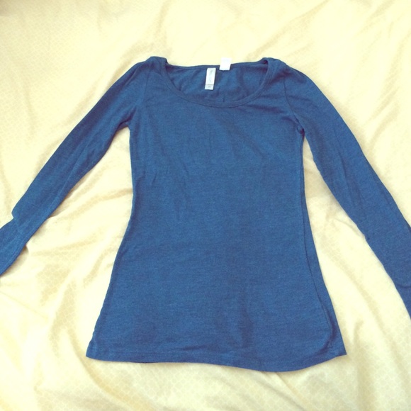 Long sleeve top - Picture 1 of 1