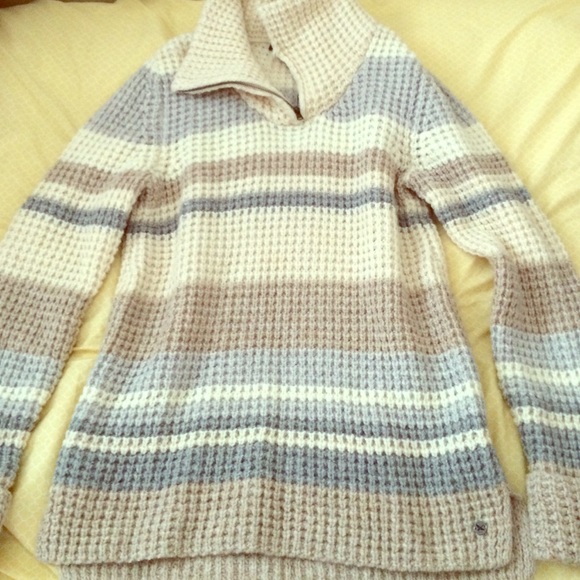Super cute pullover sweater - Picture 1 of 1