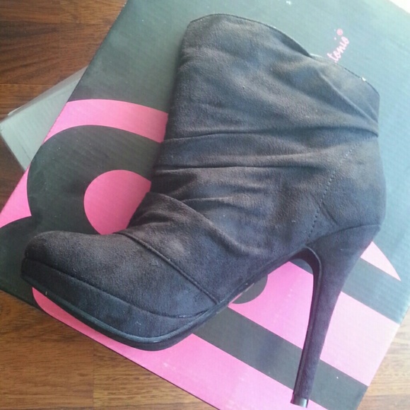 Michael Antonio booties Madelyn - Picture 2 of 4