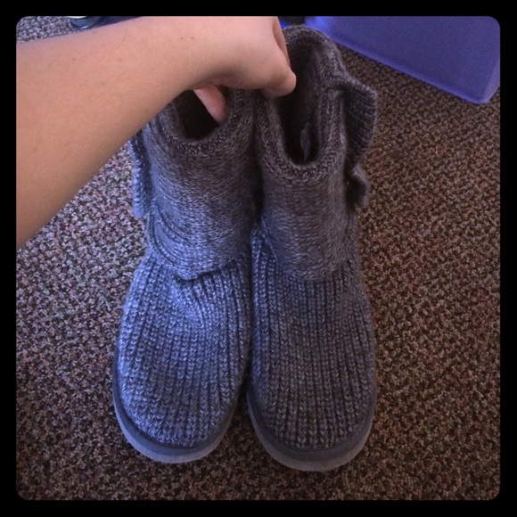 Gray knit UGGs