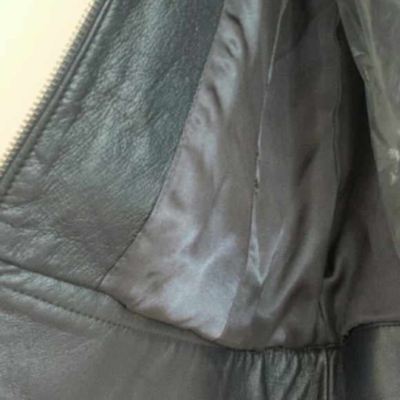 Leather jacket - Terry Lewis Classic Luxuries - Picture 2 of 5