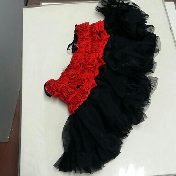 Red Ruffle Petticoat - Picture 4 of 4