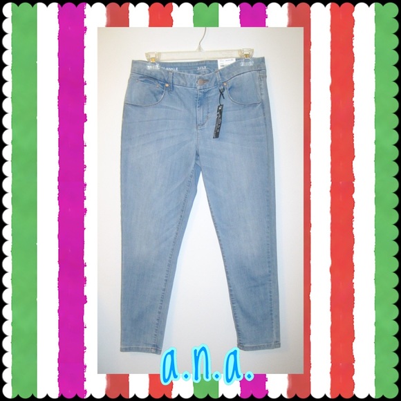 NWT Ankle Length Jeans