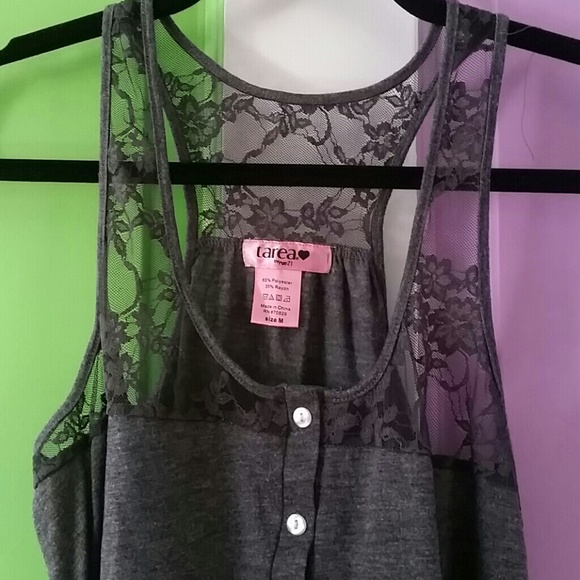 lace tank top - Picture 2 of 3