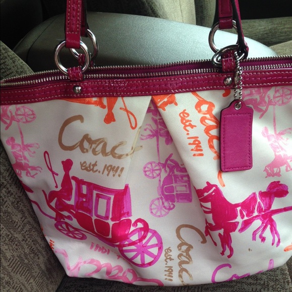 Almost new coach carriage bag. Mint condition