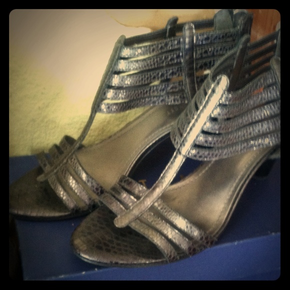 Nine West-Metallic charcoal