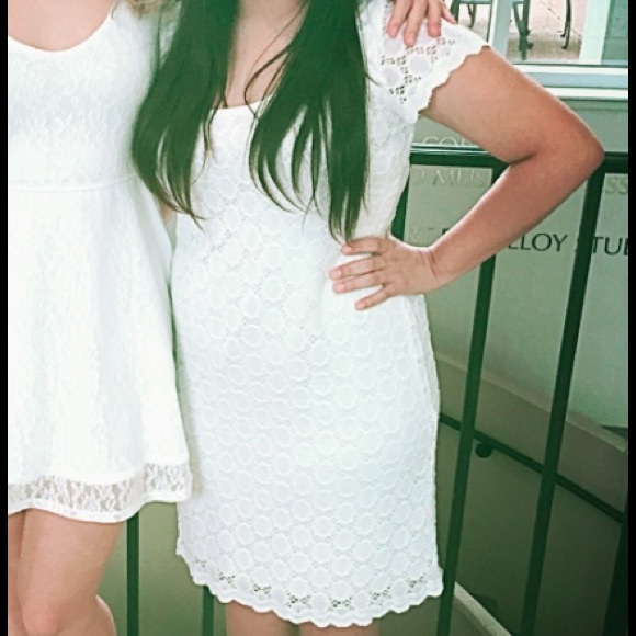 Rsvp Dresses & Skirts - White RSVP dress