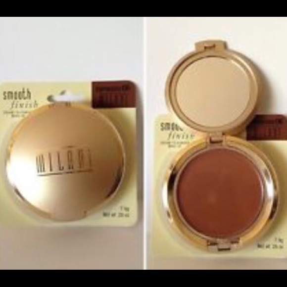 🌹 Milani Cream To Powder🌹 - Picture 1 of 4