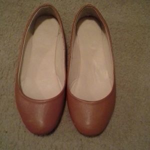 Tan flats