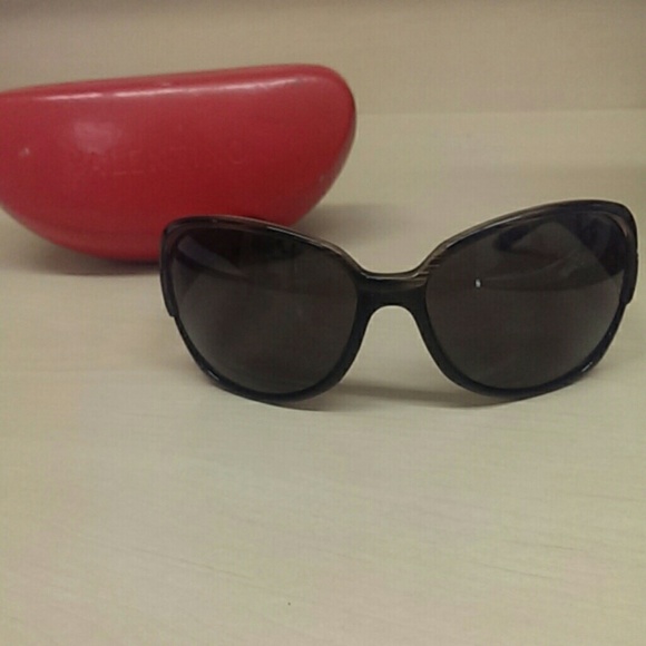 Valentino sunglasses