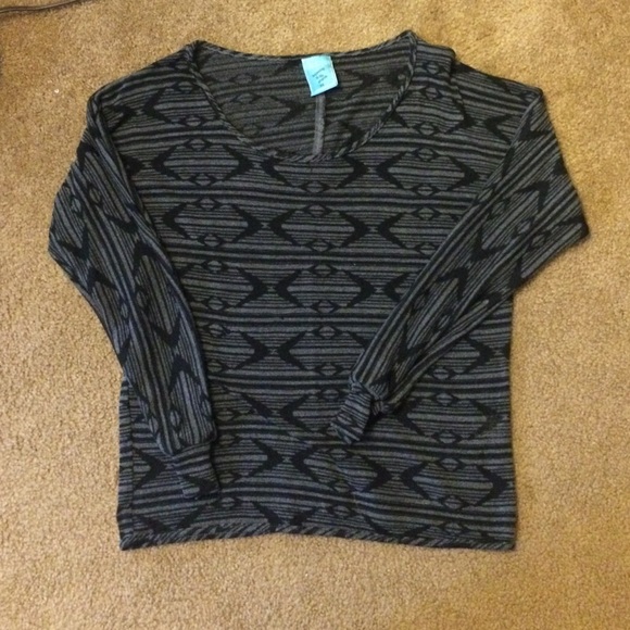 Aztec Print Long Sleeve