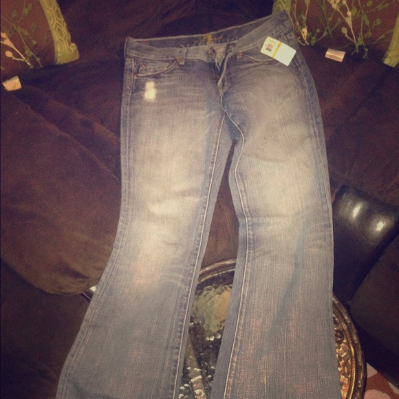 7 for all mankind Womens. Size 29 bootcut.