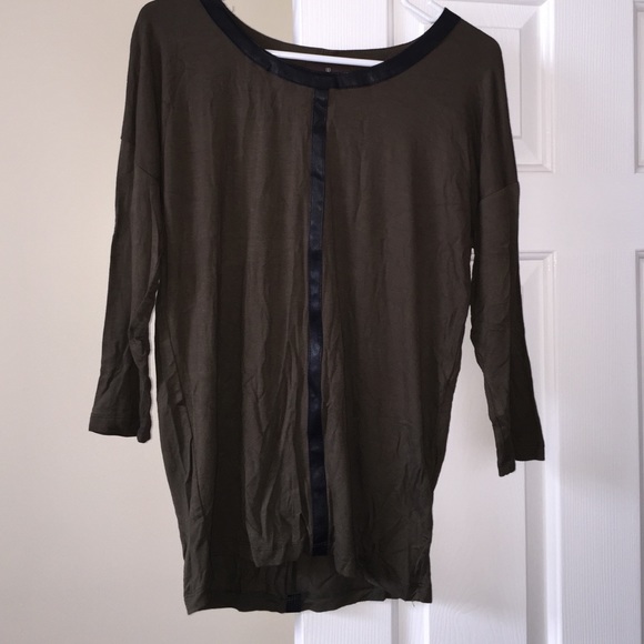 Army Green Dolman Top - Picture 3 of 3