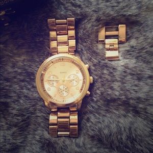 Nordstrom Rose gold watch w/ extender.