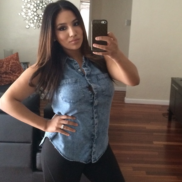 Denim Top (no Sleeves)