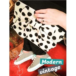 🎉HOST PICK🎉LuLu Guinness Polka Dot Bow Crossbody