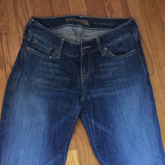 Jeans - Picture 1 of 2
