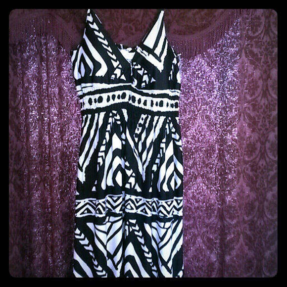 Maxi dress only worn once
