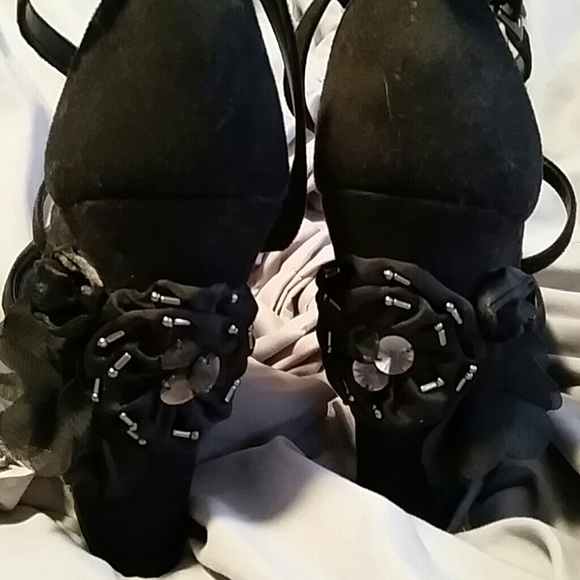 Embellished Strappy Wedges!