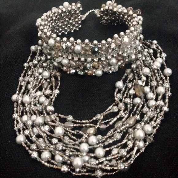 Unique Beautiful Premium TOPSHOP choker 💖🎀