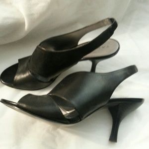 Tahari Black Sling Backs