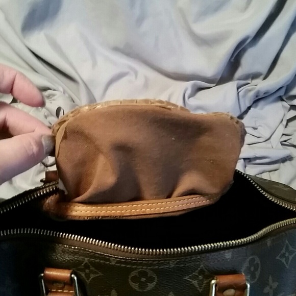 ****SOLD****Authentic Louis Vuitton Speedy 30 - Picture 3 of 4